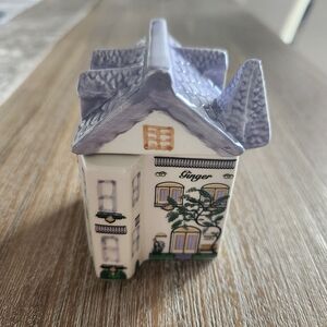 RARE Vintage Ginger Spice House